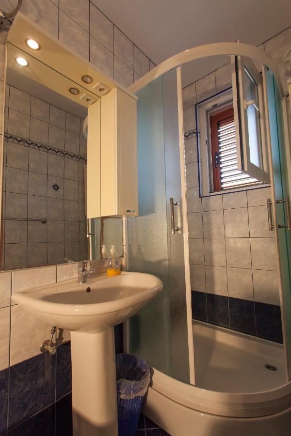 Apartman Budimir1 كريس المظهر الخارجي الصورة