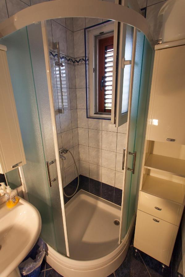 Apartman Budimir1 كريس المظهر الخارجي الصورة