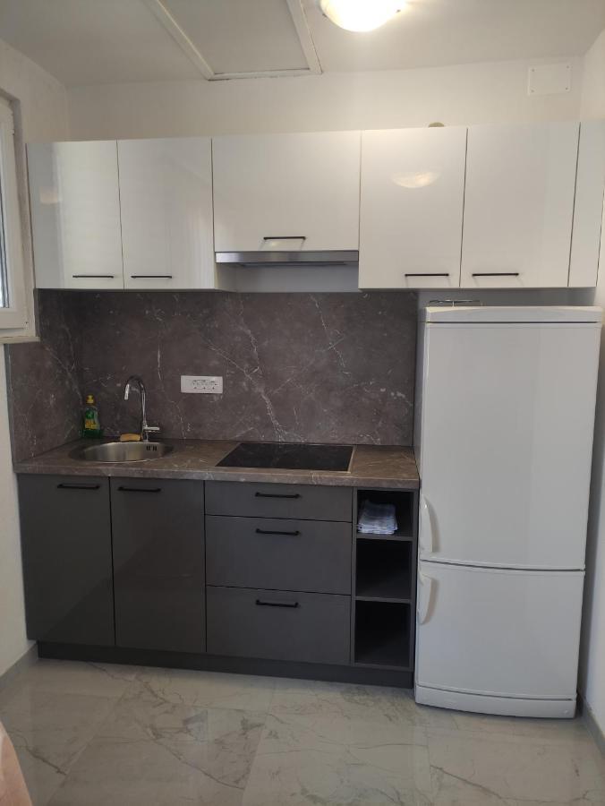 Apartman Budimir1 كريس المظهر الخارجي الصورة